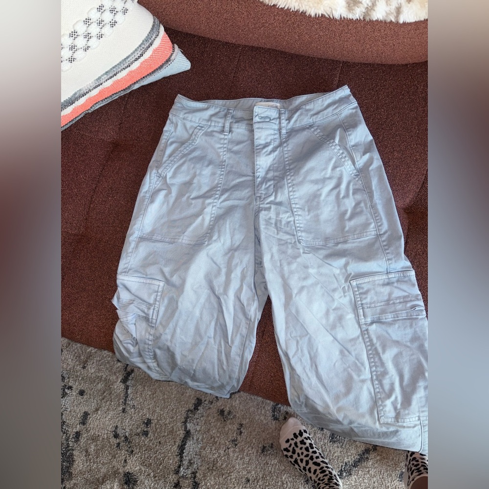 Universal Thread Light Blue Cargo Pants